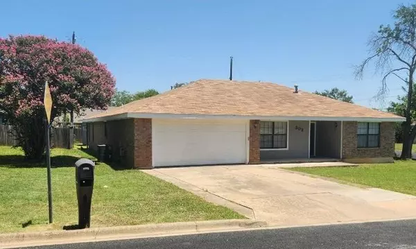 Georgetown, TX 78628,302 Burning Tree DR