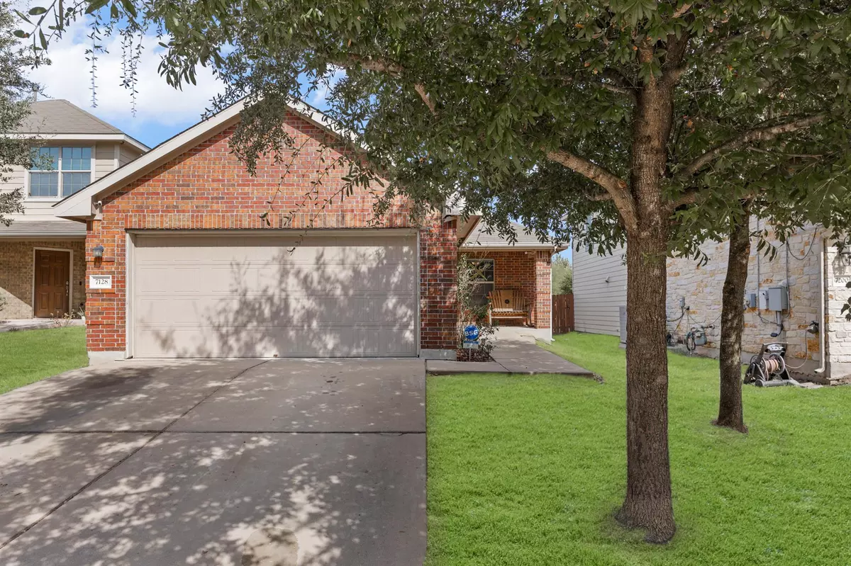 Austin, TX 78744,7128 Outfitter DR