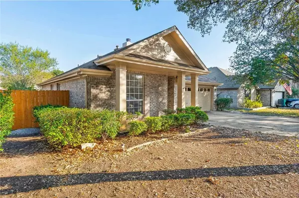 17111 Jigsaw Pathway, Round Rock, TX 78664