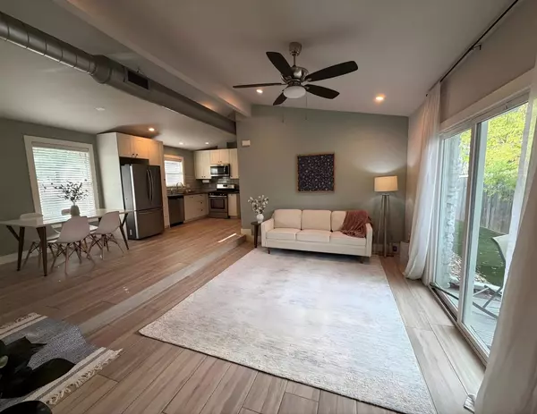 Austin, TX 78723,5704 Gloucester LN #A