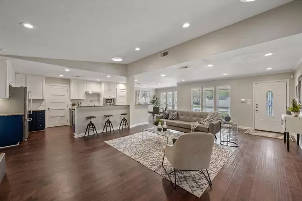 Austin, TX 78723,5900 N Hampton DR