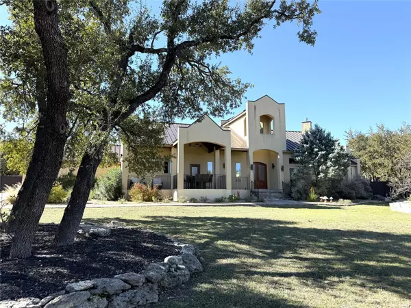 160 Whitewater ST, Wimberley, TX 78676