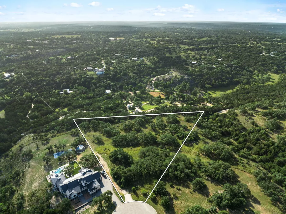 Driftwood, TX 78619,202 Saint Helena CT