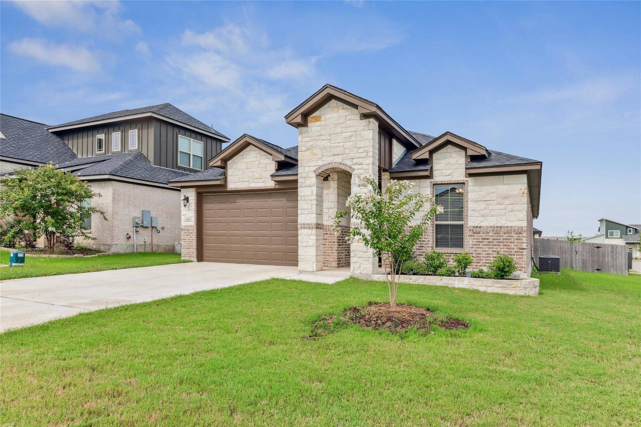 Jarrell, TX 76537,500 Seabiscuit DR