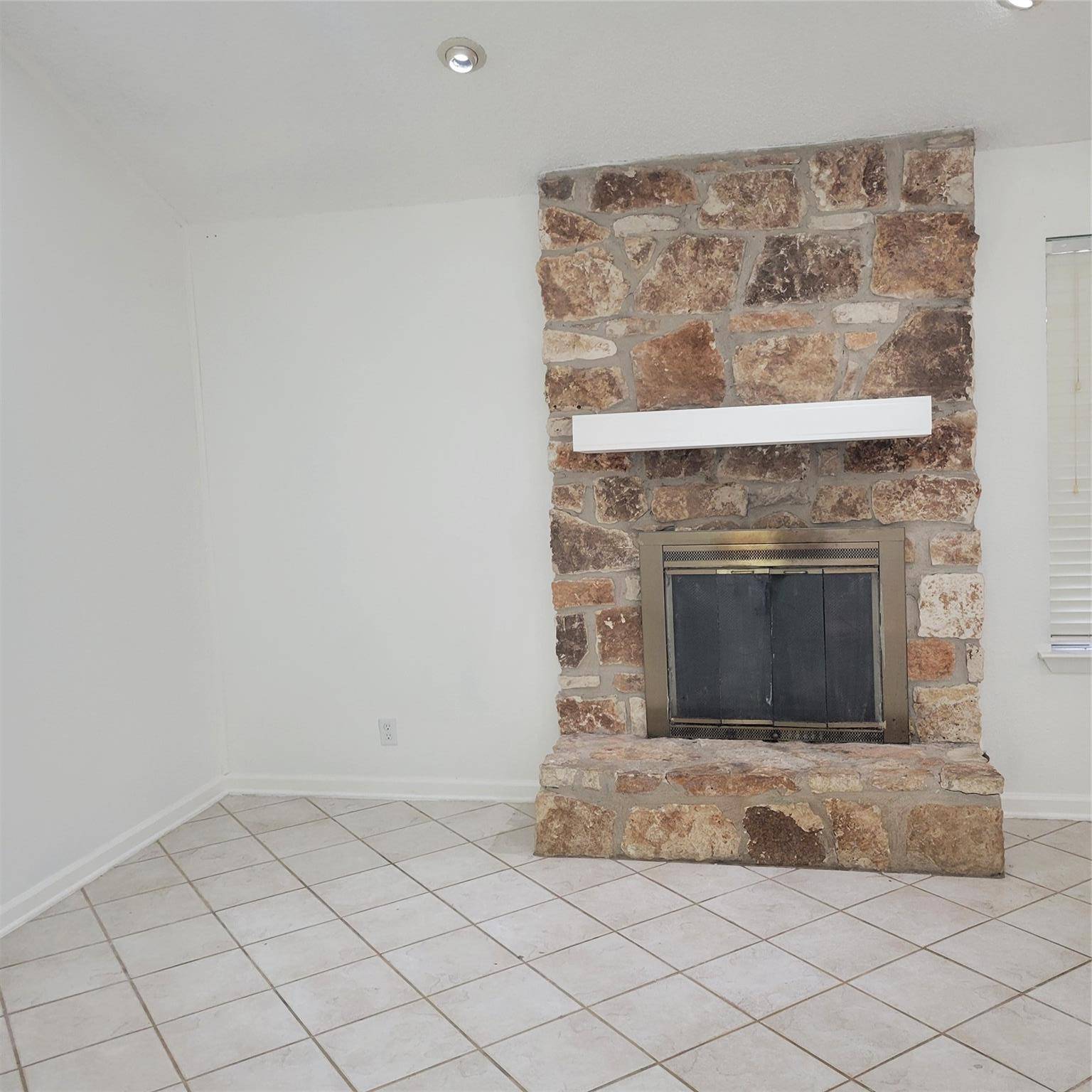 Cedar Park, TX 78613,405 S Blue Ridge PKWY