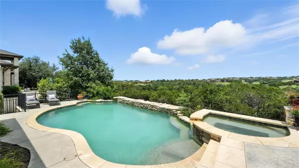 508 Golden Bear DR, Austin, TX 78738