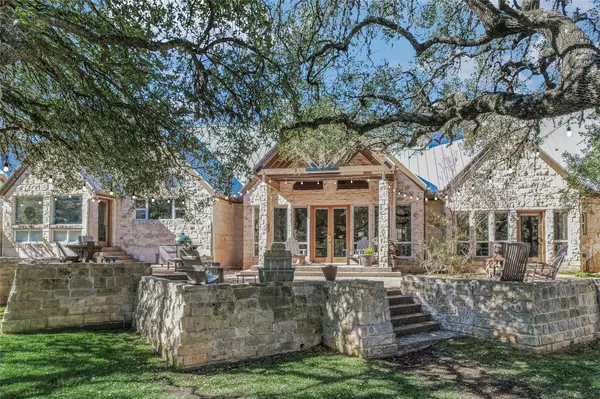 222 WINN VALLEY DR, Wimberley, TX 78676