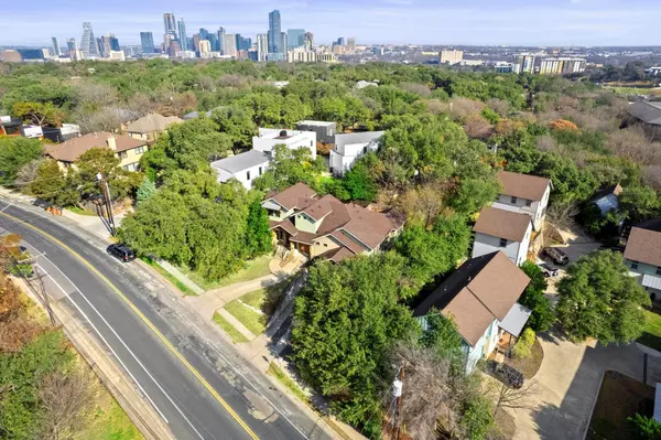 1212 Woodland Ave, Austin, TX 78704