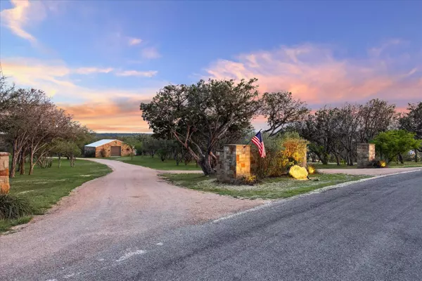 Marble Falls, TX 78654,259 Chimney Cove DR
