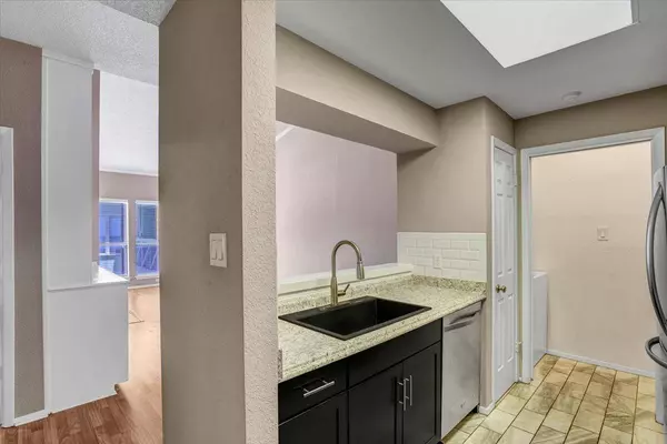 Austin, TX 78705,807 W 25th ST #307