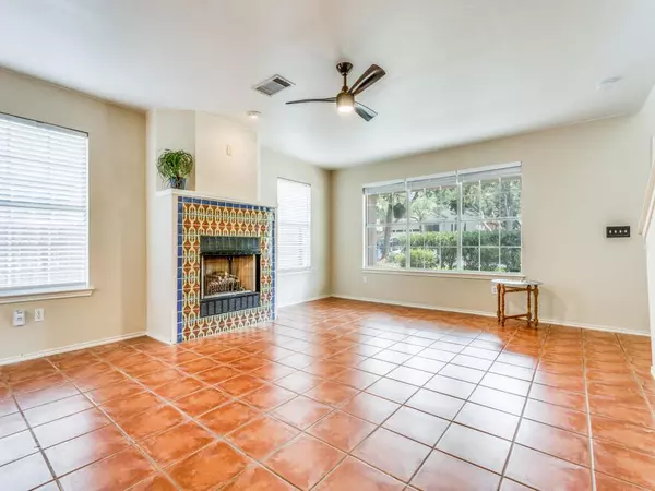 Austin, TX 78749,6421 Clay Allison PASS