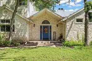 119 Briarwood LN, Elgin, TX 78621