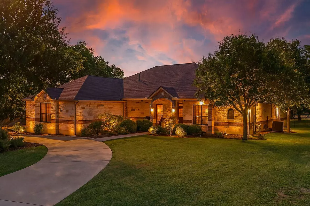 Georgetown, TX 78633,104 Standing Oak DR