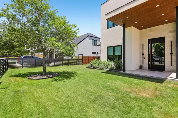 Austin, TX 78704,2010 Meadowridge DR