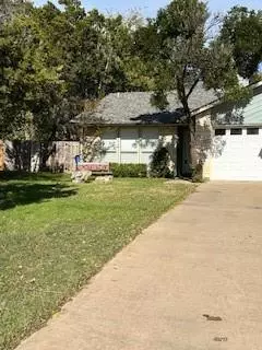 215 Stowaway CV #A, Lakeway, TX 78734