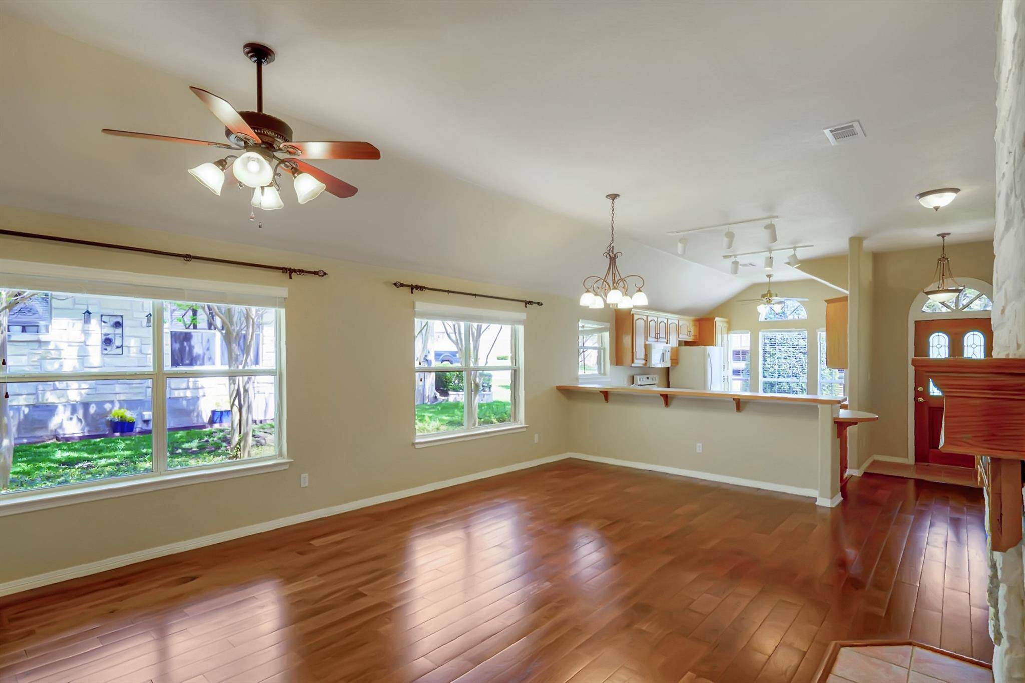 Georgetown, TX 78628,125 Sabine DR