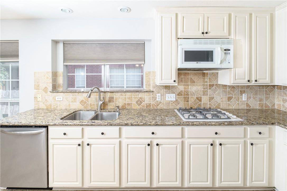 Austin, TX 78717,10024 Lachlan DR