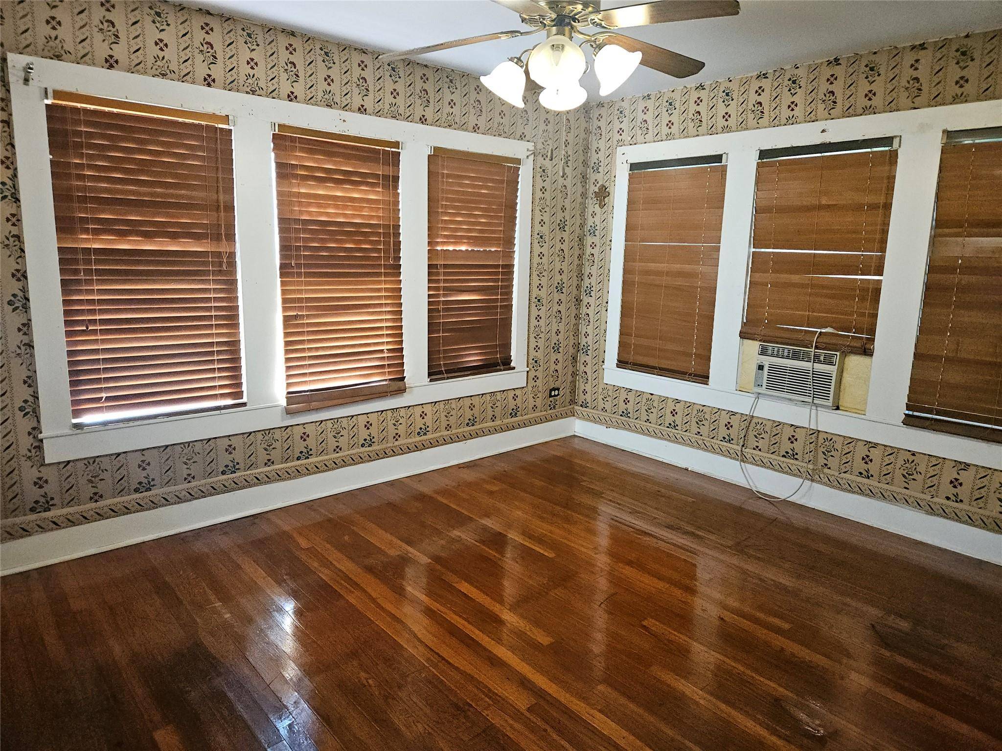 Lockhart, TX 78644,418 Wichita ST