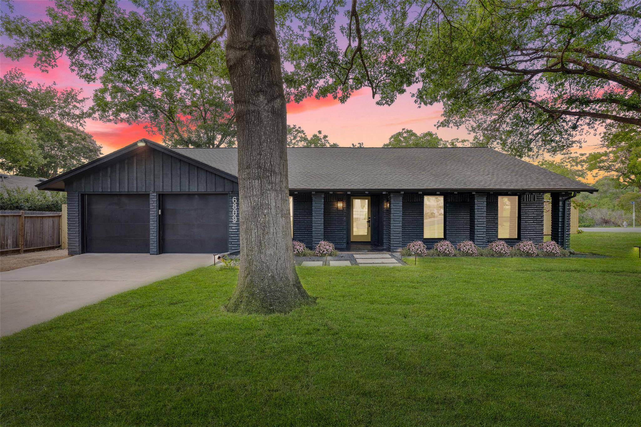 6809 Willamette DR, Austin, TX 78723