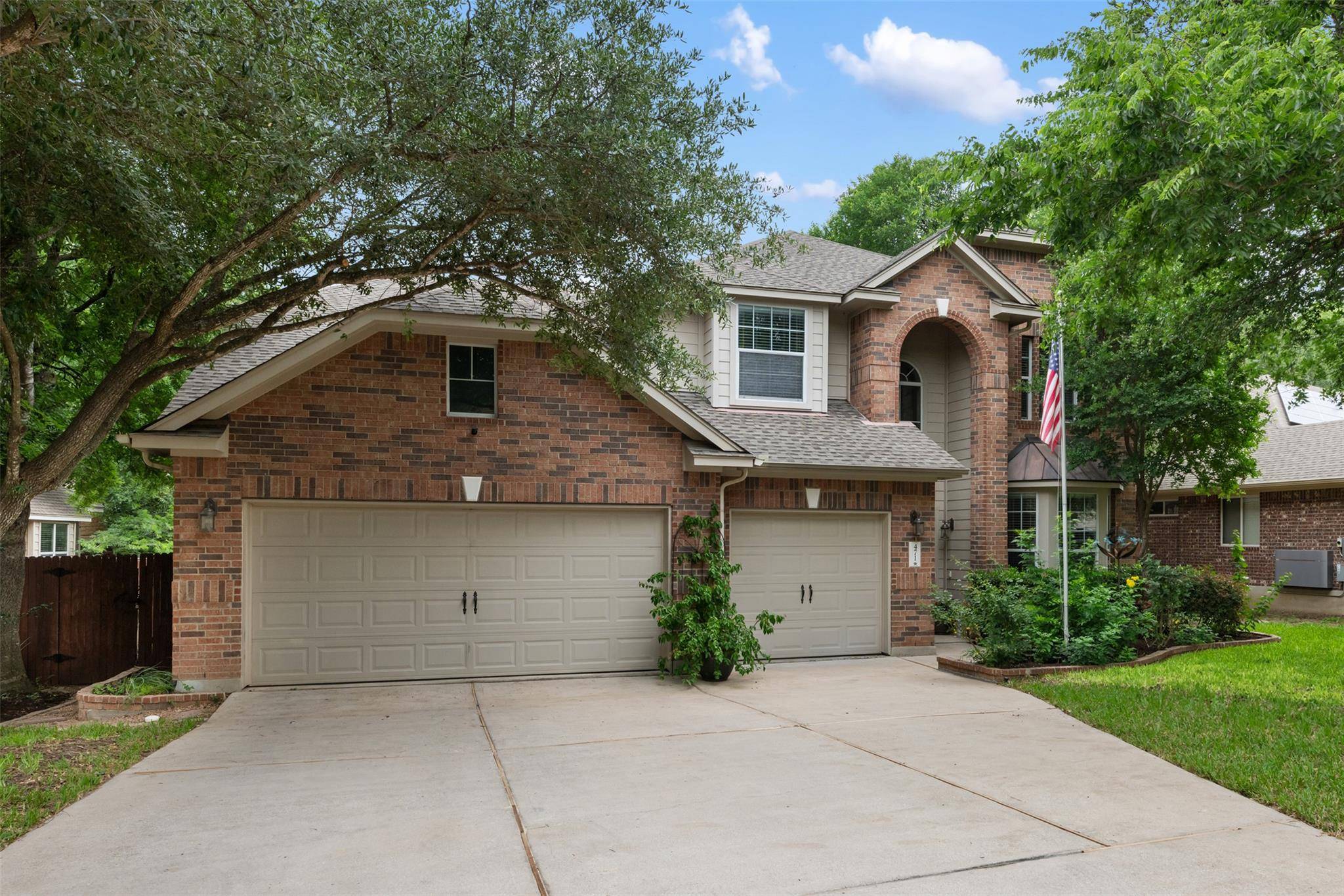 Buda, TX 78610,471 Crooked CRK