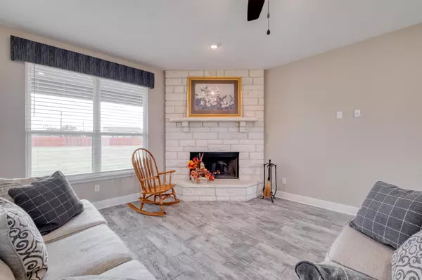 Salado, TX 76571,9812 Southshore DR