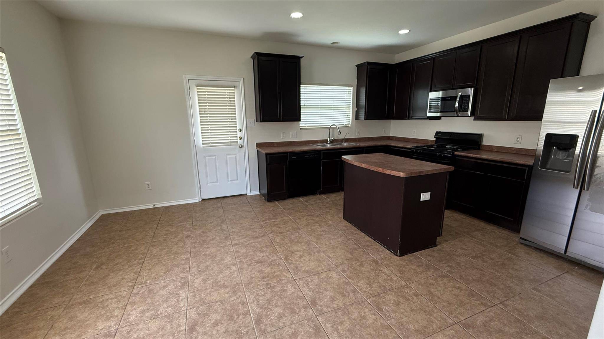 Hutto, TX 78634,1204 Reagan Wells DR