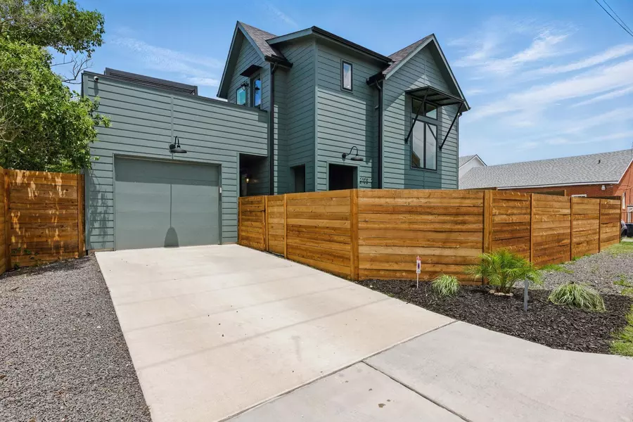 2105 SL Davis Ave #2, Austin, TX 78702