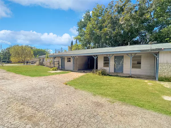 Austin, TX 78744,2502 Cecil DR