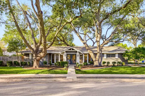 Austin, TX 78757,3006 Carlisle DR