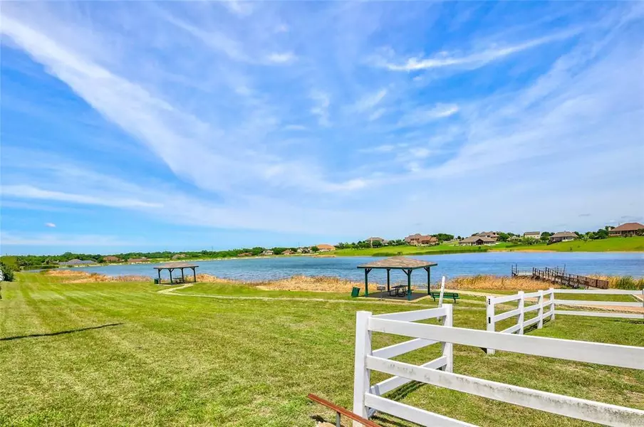 101 Brushy Creek TRL, Hutto, TX 78634