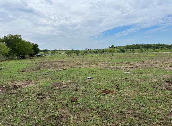 Lockhart, TX 78644,1976 Old Kelley RD