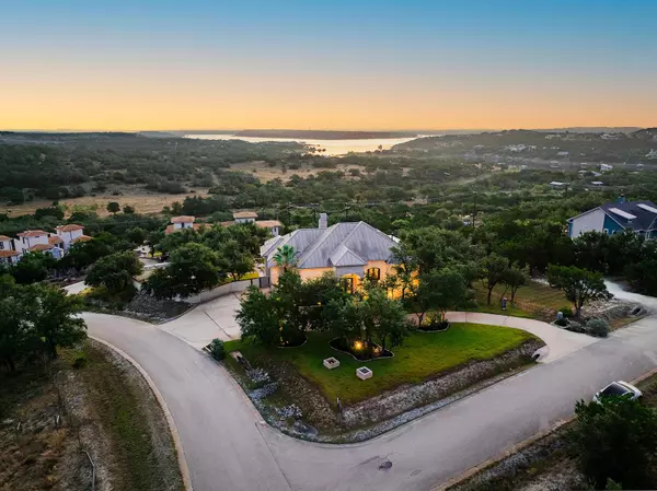Spicewood, TX 78669,20516 Queen Bee LN
