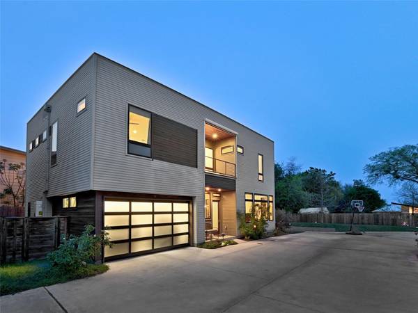 2106 Allwood DR #D, Austin, TX 78704