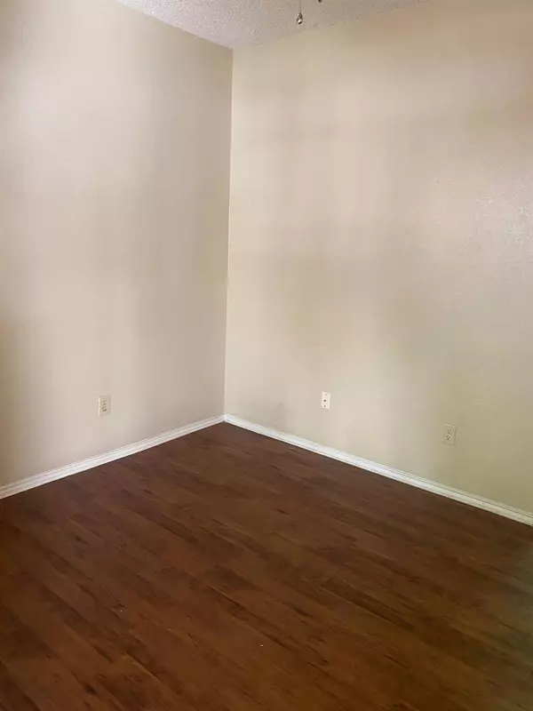 Austin, TX 78705,706 W 22nd ST #104