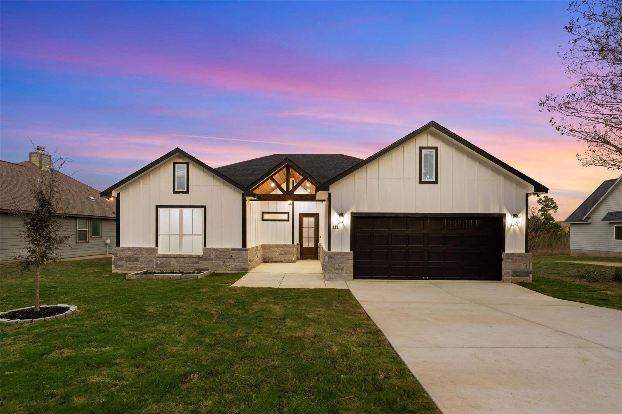 111 Kukui CT, Bastrop, TX 78602