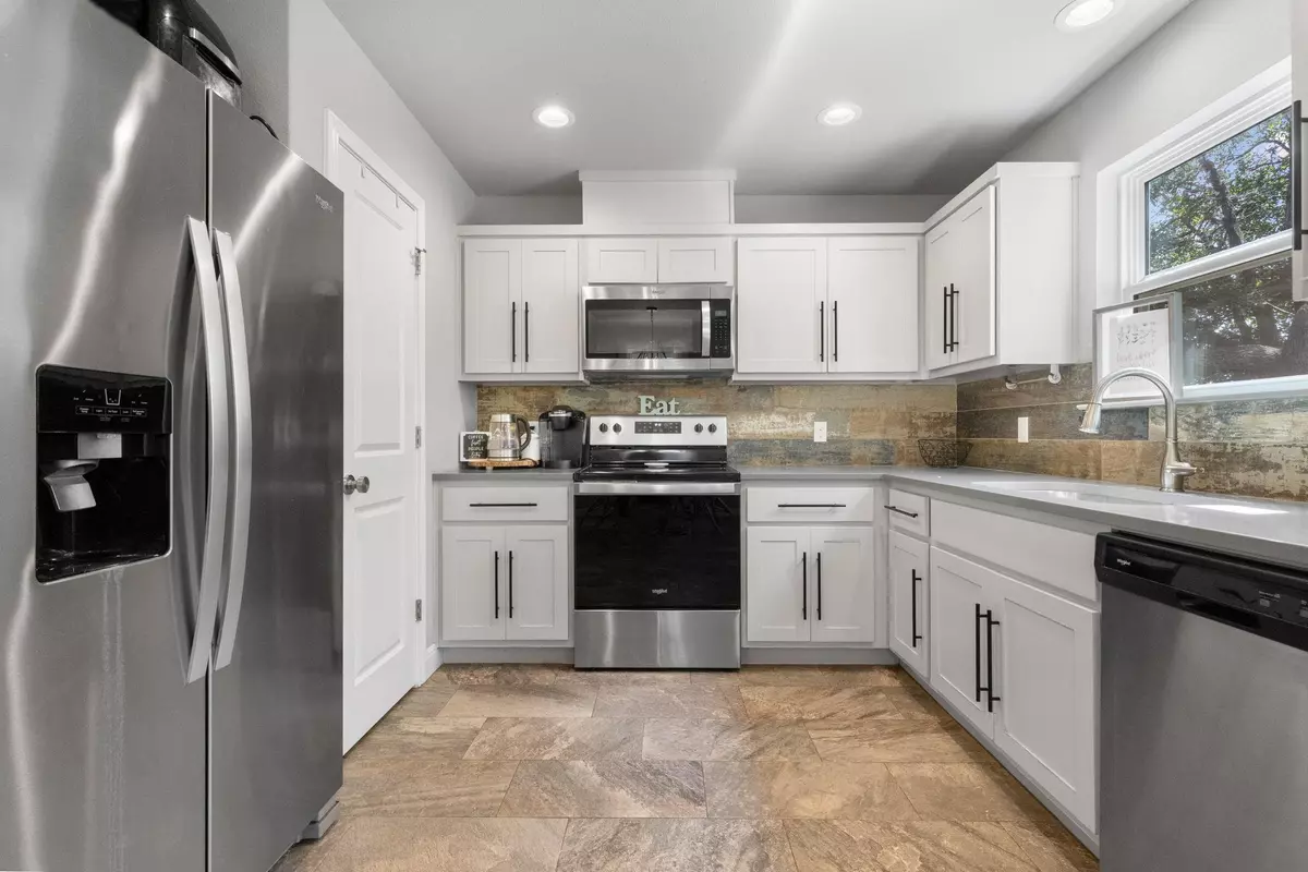 Wimberley, TX 78676,9 Flaming Cliff RD