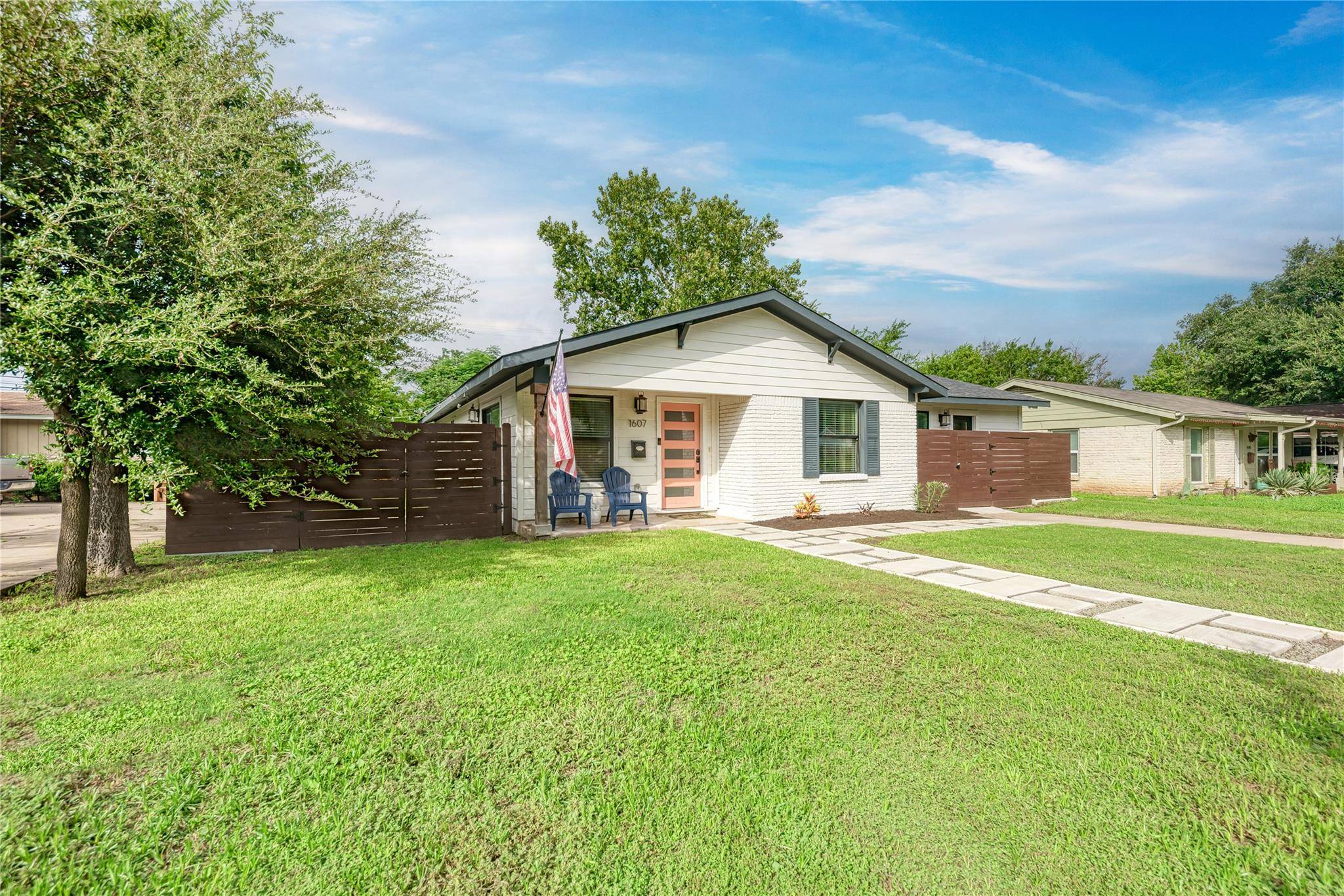 Austin, TX 78723,1607 Sweetbriar Ave
