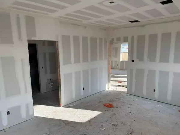 Elgin, TX 78621,13720 Tucker Hedge PASS