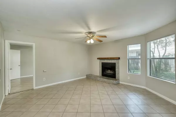 Austin, TX 78729,8804 Schick RD #B