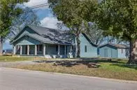 1002 N Banks ST, Caldwell, TX 77836