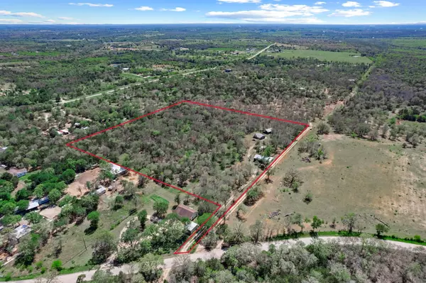 Dale, TX 78616,445 Saint Johns RD