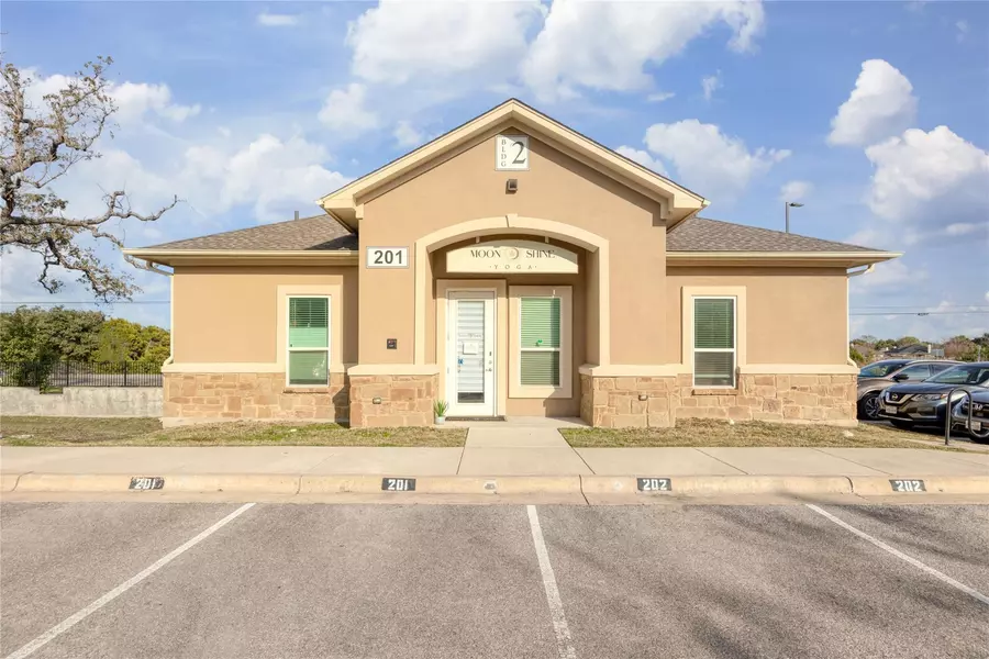2251 Bagdad RD #201A&B, Cedar Park, TX 78613