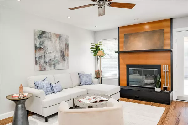 Austin, TX 78745,5423 Fairmont CIR