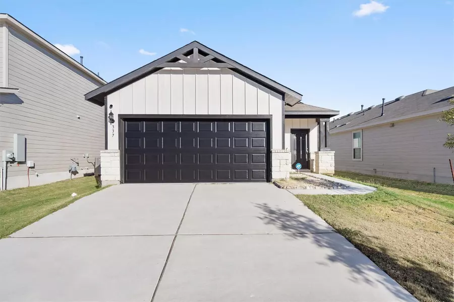 337 Harper LN, Georgetown, TX 78626