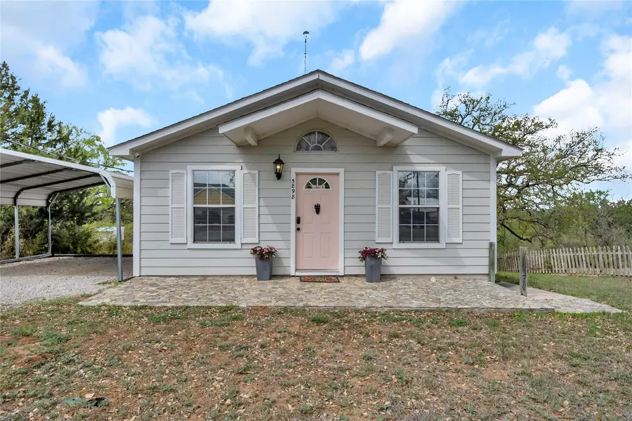 5898 River Oaks DR, Kingsland, TX 78639