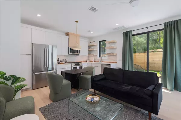 Austin, TX 78702,87 Chalmers Ave