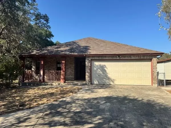 7632 Jessica LN, Spring Branch, TX 78070