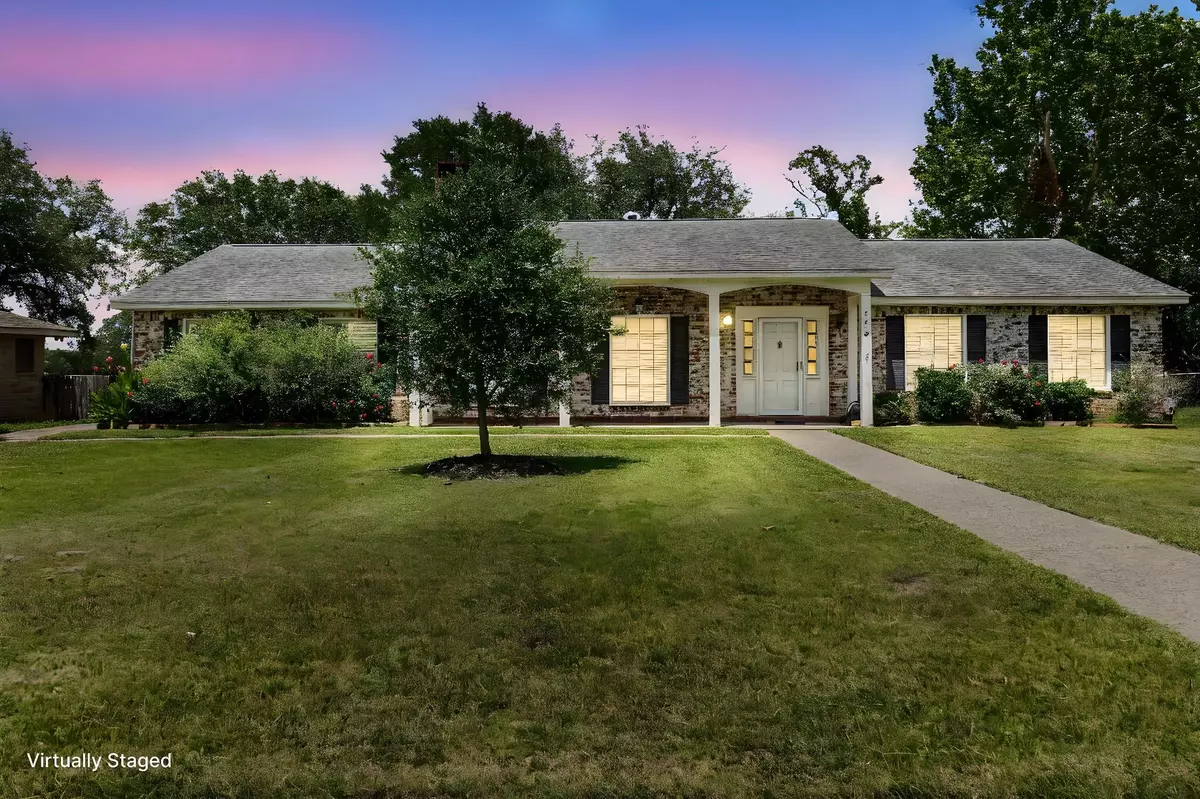 La Grange, TX 78945,730 Sarah Jo ST