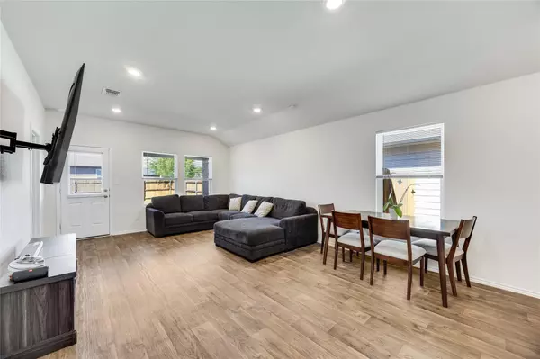 Elgin, TX 78621,17409 Ginning CT