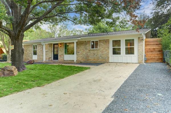 207 White Oak DR, Austin, TX 78753